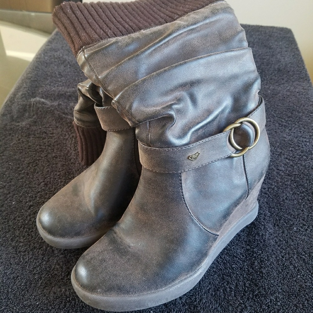 Brown slouched wedge boots